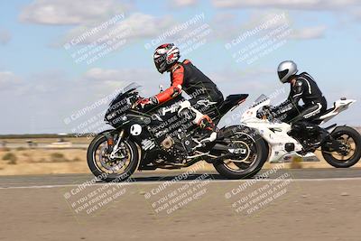 media/Nov-03-2024-TrackDaz (Sun) [[44580f4982]]/B Group/1220pm (Wheelie Bump)/